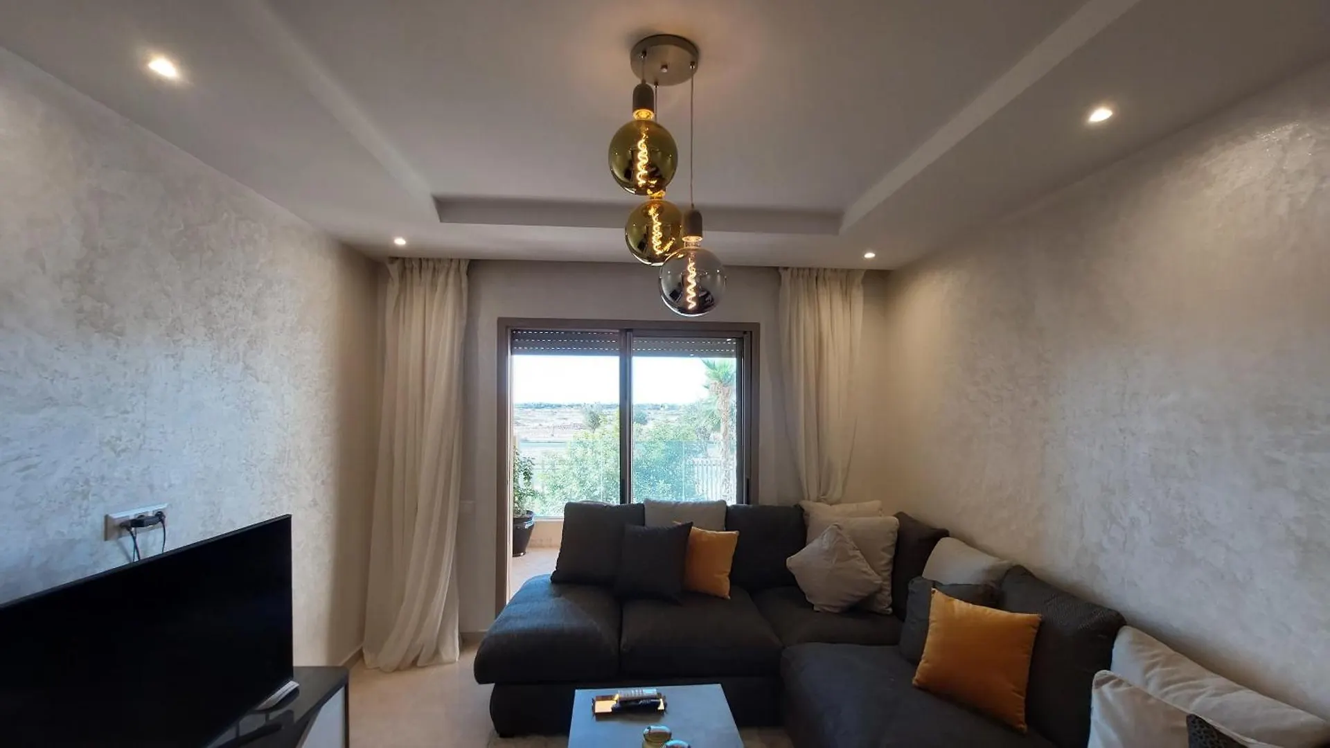 Апартаменты Appartement En Residence Avec Piscine Марракеш